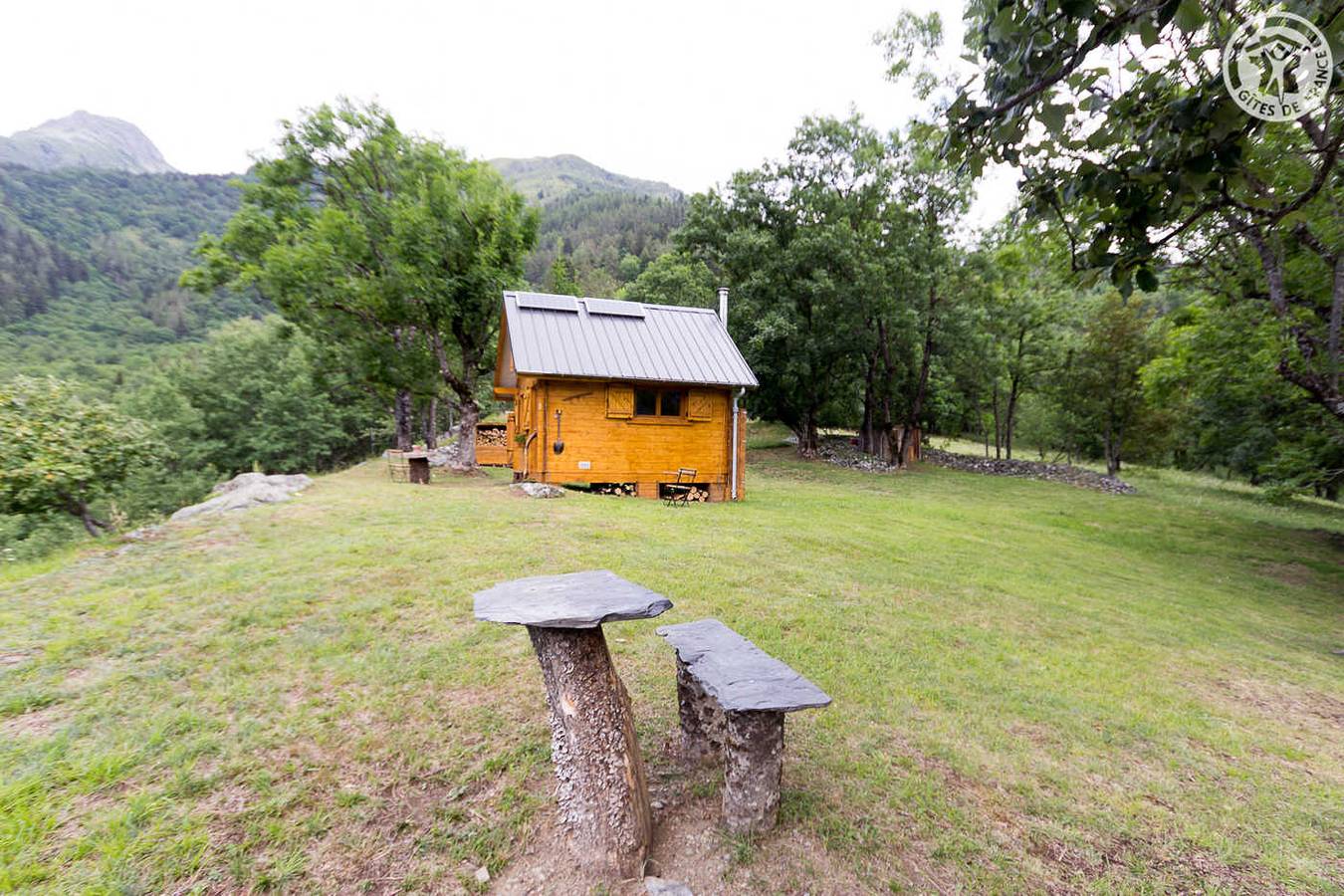 Cabane Du Plan De L'Aigle in Saint-Alban-des-Villards, Region Saint-Jean-de-Maurienne