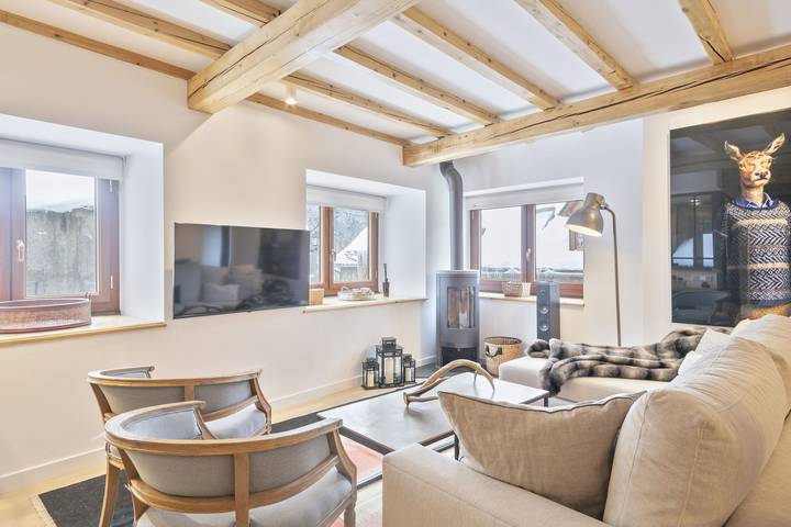 Location de vacances pour 7 personnes, avec balcon dans Gessa - 4