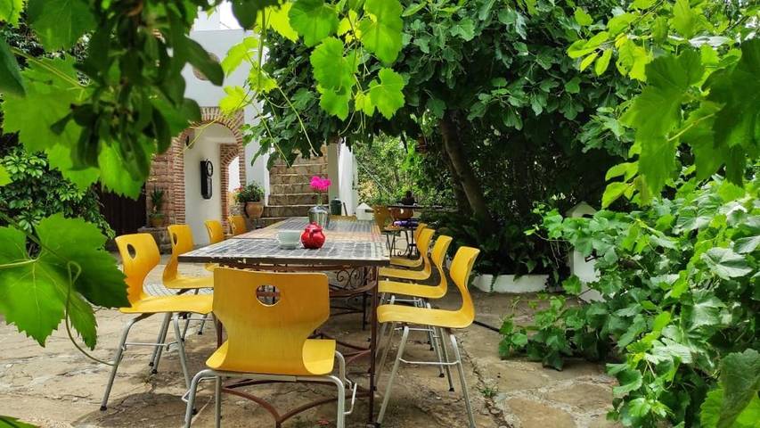 Hotel para 2 personas, con vistas y jardín - 1