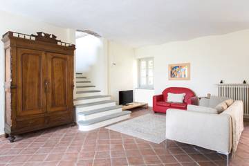 Villa per 7 Persone in Castiglione Falletto, Provincia di Cuneo, Foto 4