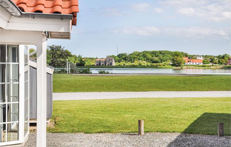 Ferienhaus für 8 Personen, mit Terrasse und Whirlpool sowie Sauna in Gråsten - 3