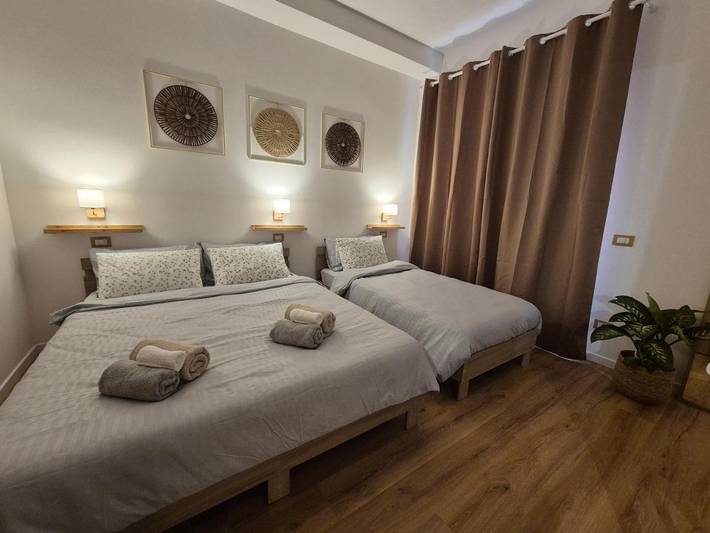 Maison d’hôte pour 2 personnes, avec Balcon ainsi que Terrasse et Vue à Cisterna di Latina