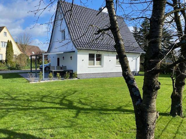Ferienhaus für 8 Personen, mit Ausblick und Garten, kinderfreundlich in Sahlenburg - 2