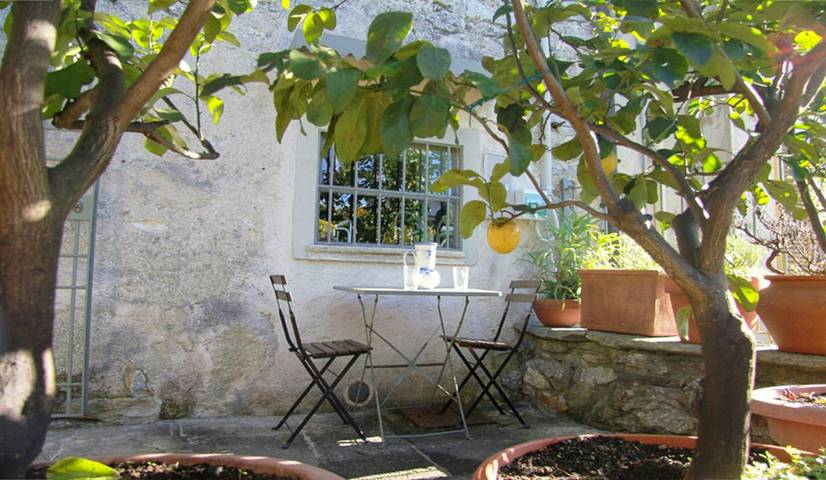 Villa 17. Jh. mit Berg- und Ortaseeblick in Monte San Giulio, Comune di Pella