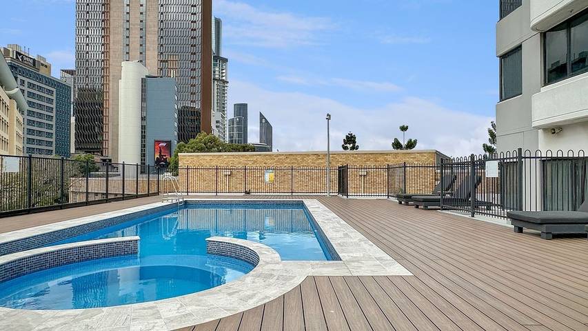 Holiday letting for 4 people, with pool in Brisbane