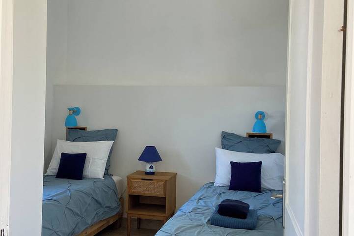 Location de vacances pour 4 personnes, avec jardin ainsi que piscine et terrasse à Saint-Just-Luzac - 3