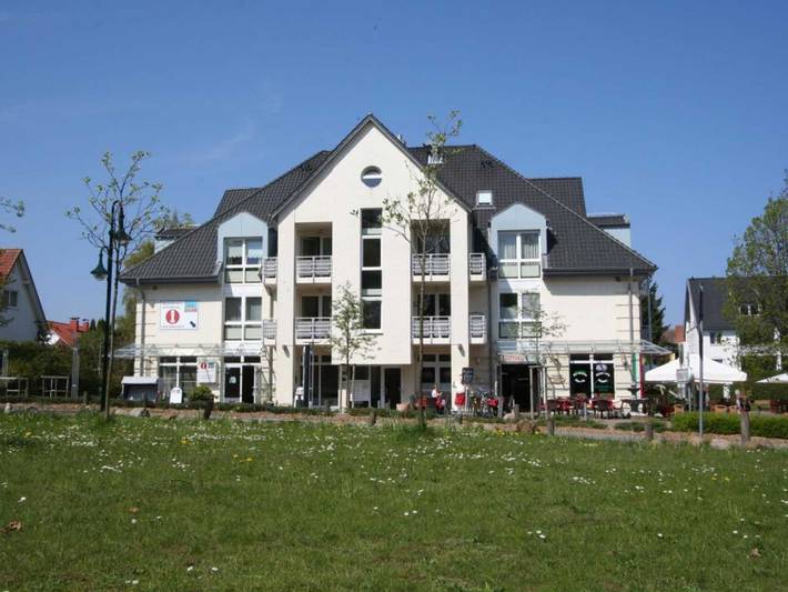 Ferienwohnung für 4 Personen, mit Balkon und Balkon/Terrasse sowie Terrasse und Garten in Boltenhagen