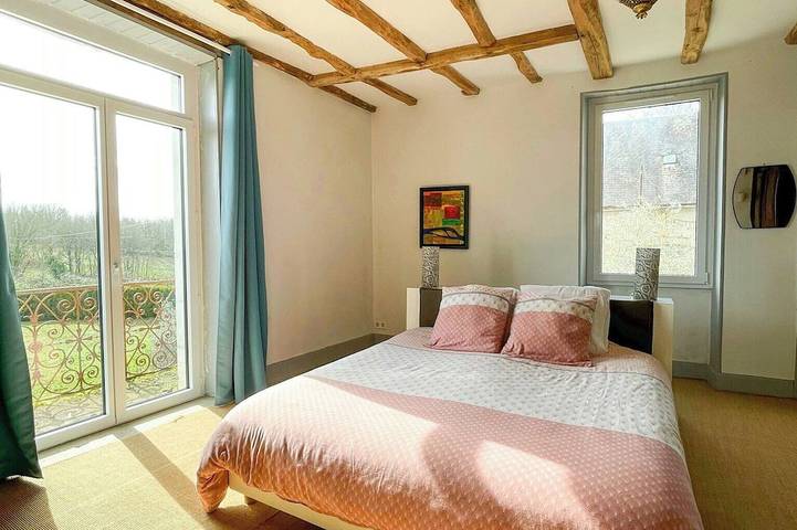 Location de vacances pour 8 personnes, avec piscine ainsi que jardin et balcon à Gindou - 2