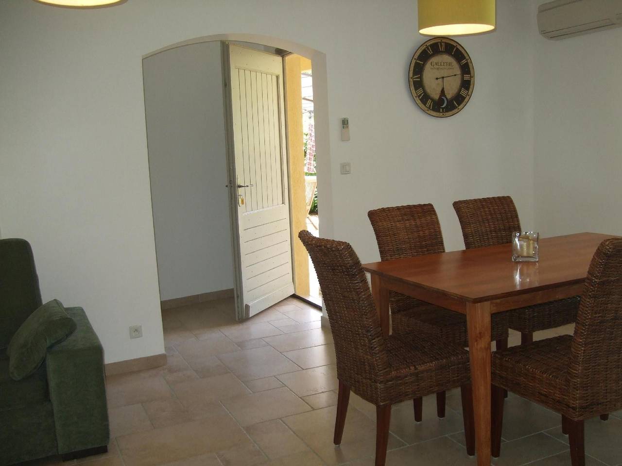 Apartamento vacacional entero, Villa Verdi An flat in the heart of nature in Montauroux, Region de Draguignan