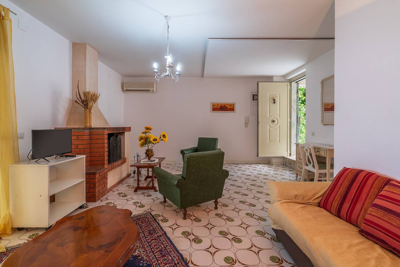 Villa « Eremo Degli Oleandri » avec vue mer et Wi-Fi in Costa Saracena, Augusta (Commune)