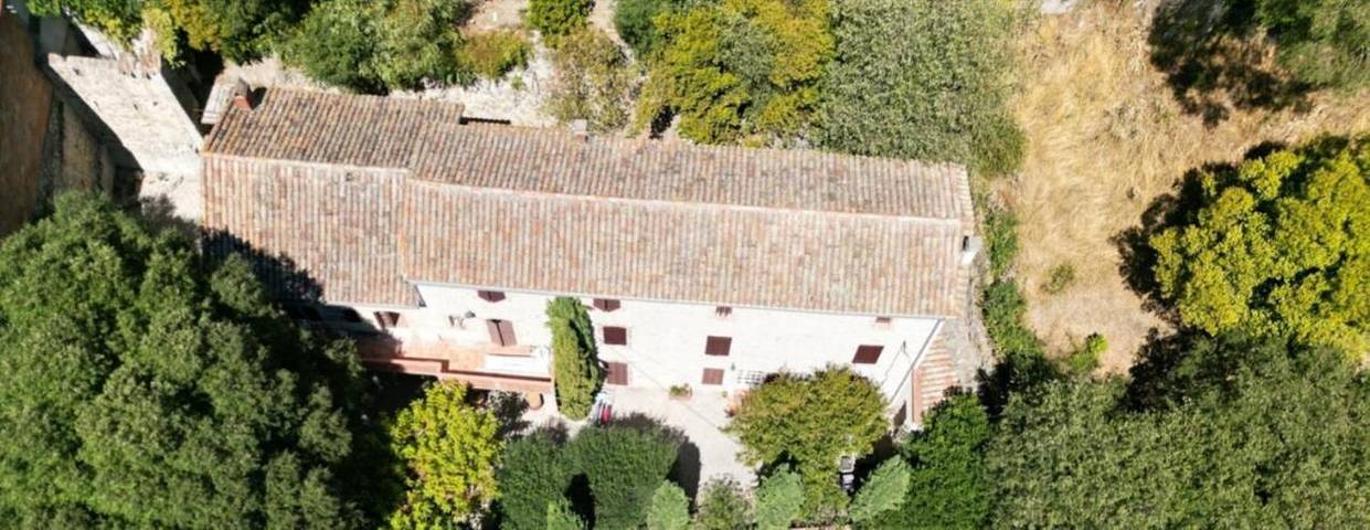 Location de vacances pour 8 personnes, avec vue et jardin à Ribaute-les-Tavernes - 2