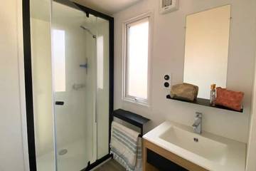 Camping pour 5 Personnes dans Bauduen, Gorges du Verdon, Photo 3