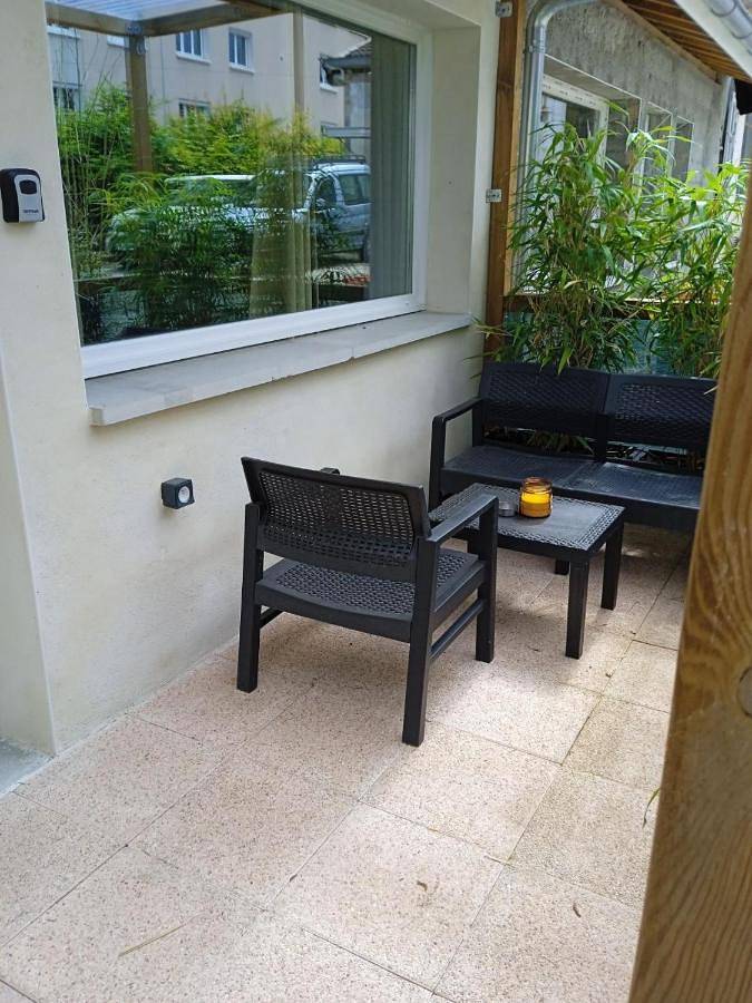 Studio in Oyonnax, Nantua