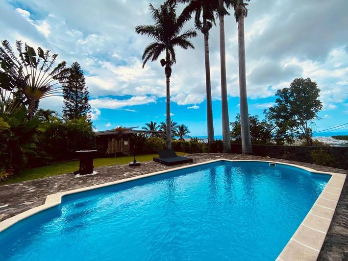 Maison de vacances pour 4 personnes, avec jardin ainsi que vue et piscine