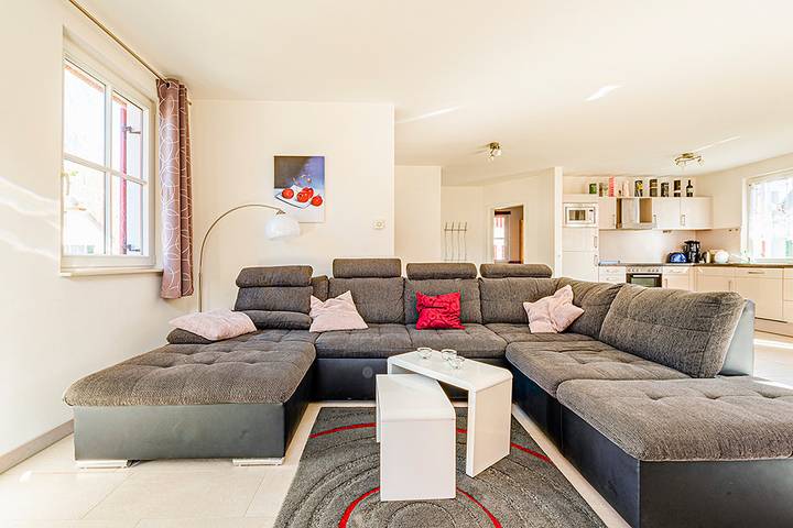 Ferienhaus für 8 Personen, mit Terrasse und Garten sowie Sauna in Glowe - 3