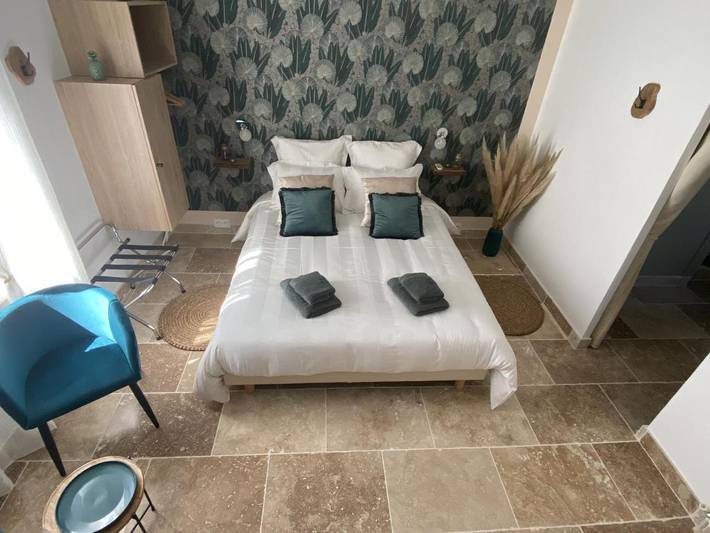 Chambre d’hôte pour 2 personnes, avec vue ainsi que jardin et piscine dans les Alpes-de-Haute-Provence - 2