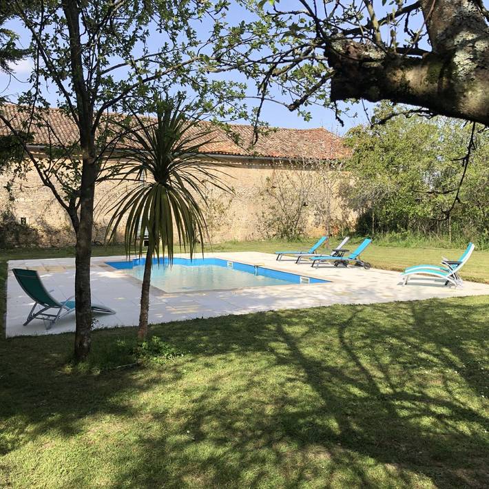 Appartement de vacances entier, Appartement de vacances pour 2 personnes avec piscine in Blanzay, Vienne (France)