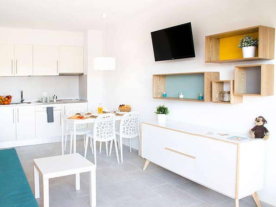 Apartaments Estartit Confort - Appartement 4 personnes - A1 in L'Estartit, Costa Brava