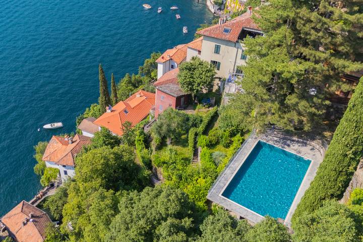 Gîte pour 5 personnes, avec balcon et vue sur le lac ainsi que piscine et vue dans Nesso - 2