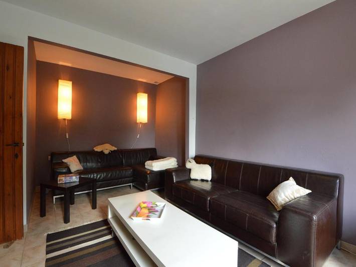 Location de vacances pour 10 personnes, avec sauna et terrasse ainsi que jacuzzi et jardin dans Odeigne - 2