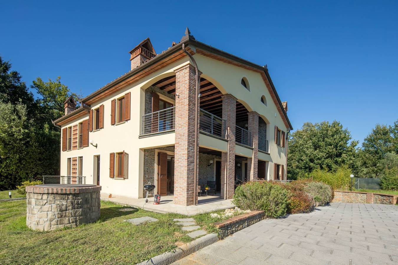 Villa Diamante in Lamporecchio, Pistoia Province
