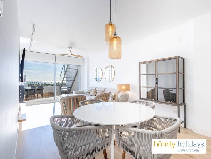 Apartamento entero, Homity Ático + Piscina in Playa Granada, Motril