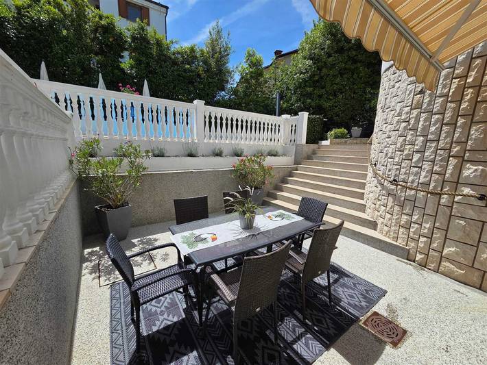 Ferienwohnung für 4 Personen, mit Pool und Terrasse auf Krk - 3