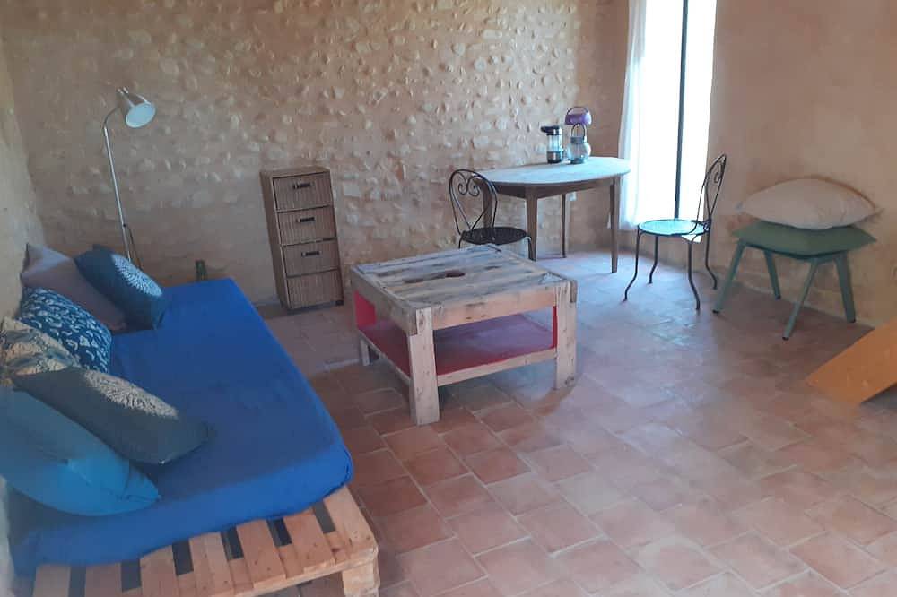 Cabanon éco-rustique au milieu des lavandes et des oliviers in Valensole, Parc naturel régional du Verdon