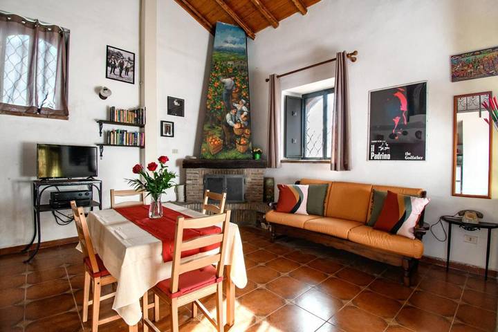 Casa vacanza per 2 persone, con Giardino e Panorama a Aci Bonaccorsi