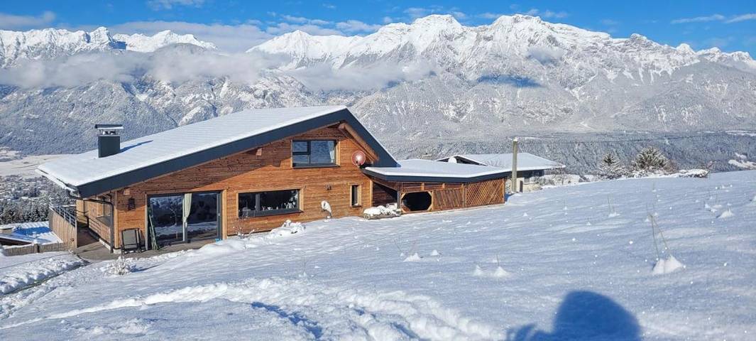 Ferienwohnung für 4 Personen, mit Garten und Ausblick sowie Sauna in Tulfes