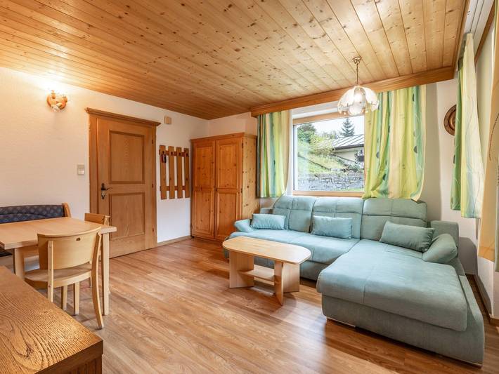 Ferienwohnung für 3 Personen, mit Terrasse und Garten in Pettneu am Arlberg