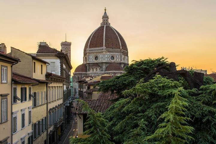 Location de vacances pour 6 personnes, avec jacuzzi et balcon à Florence