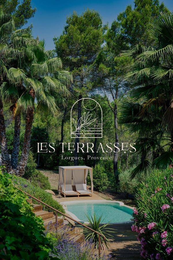 Chambre d’hôte pour 2 personnes, avec Terrasse et Jacuzzi ainsi que Jardin et Piscine à Lorgues