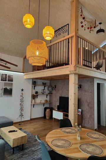 Location de vacances pour 4 personnes, avec jardin dans Canton du Jura