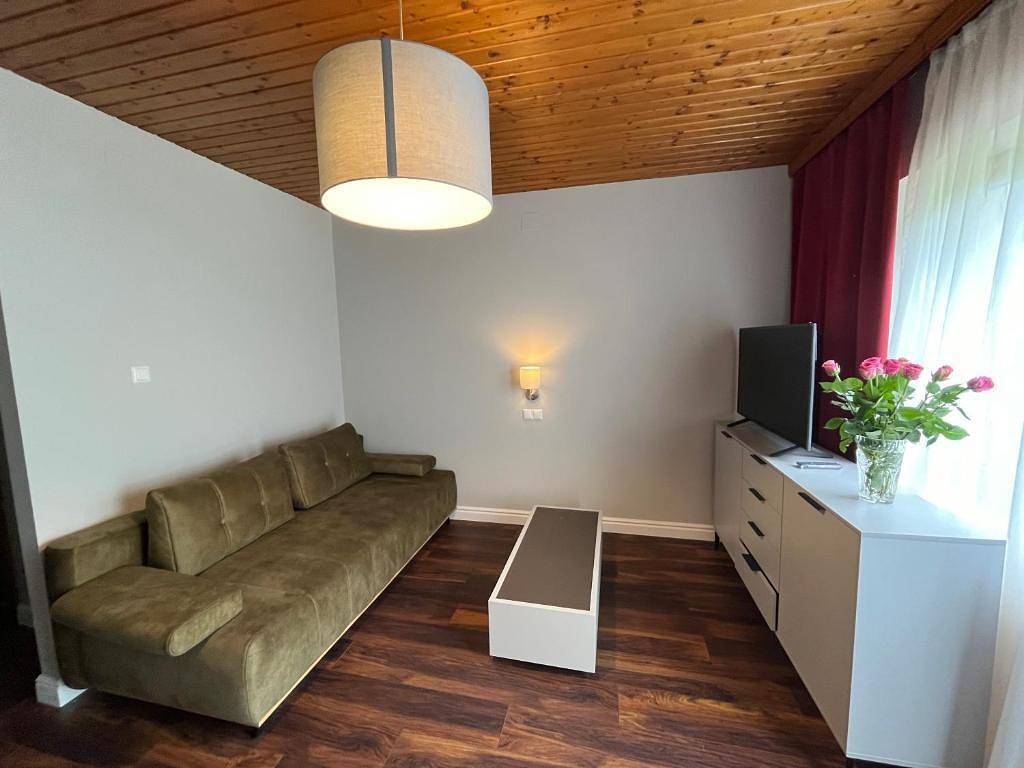 Entire holiday apartment, Landhaus Steinwender in Feld am See, Klagenfurt-Villach