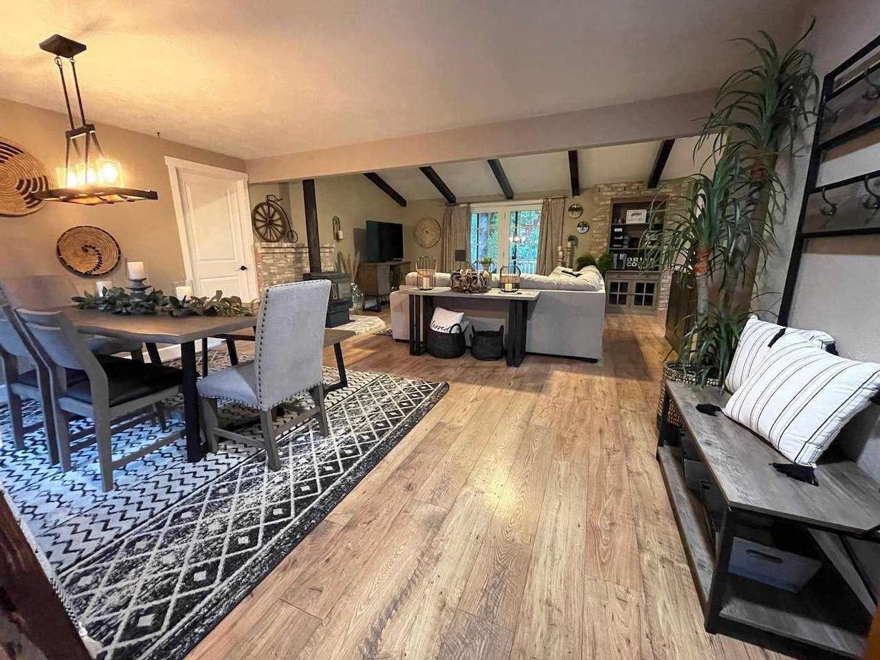 Jacksonville Creekside Inn in Jacksonville (OR), Oregon