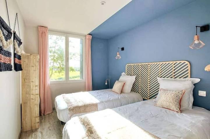 Gîte pour 12 personnes, avec jardin et sauna, animaux acceptés à Brens - 3