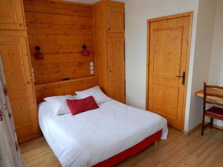 Hôtel pour 2 personnes, avec terrasse dans Thermes Le Modele Le Teich - 3