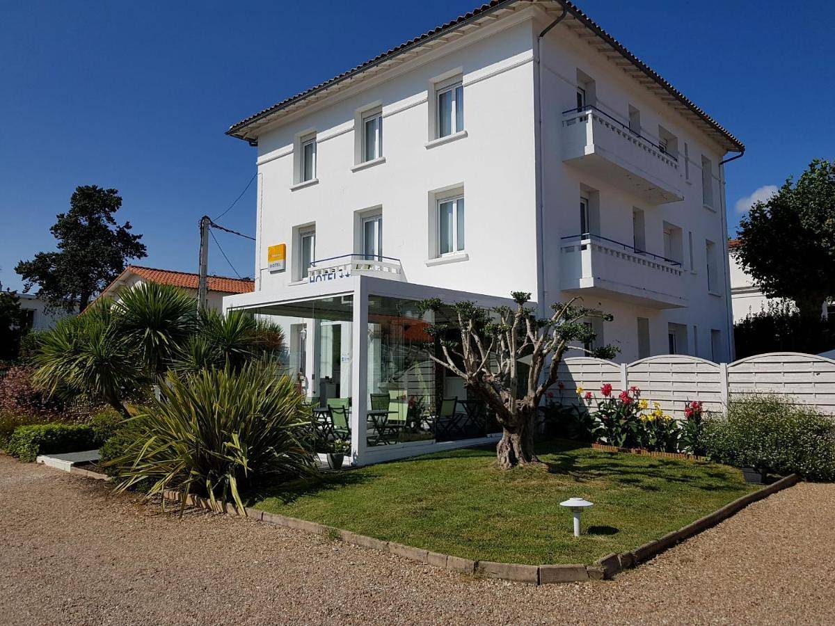 The Originals Access, Hôtel Corinna, Royan in Royan, Côte de Beauté