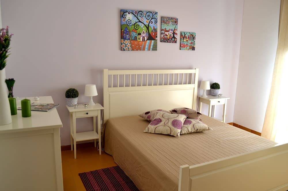 Casa Annamare, relax colorato a pochi passi dal mare in Marina di Modica, Modica