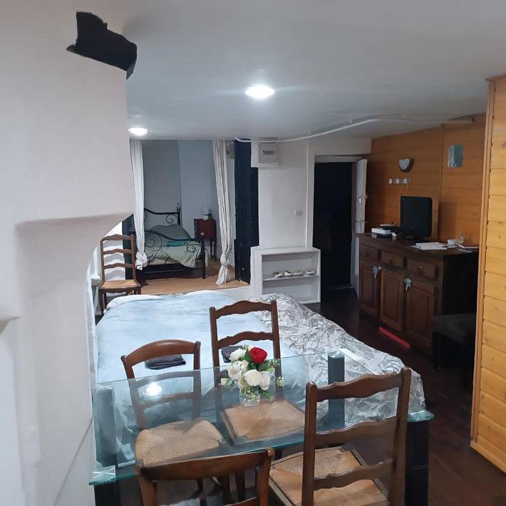 Gîte pour 5 personnes dans Office De Tourisme Et Des Congres De Clermont Ferrand - 2