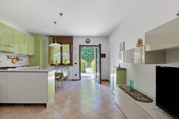 Ferienwohnung für 5 Personen, mit Garten in Castelnuovo del Garda