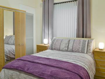 Gîte pour 2 personnes, avec jardin, animaux acceptés à Aberdeen