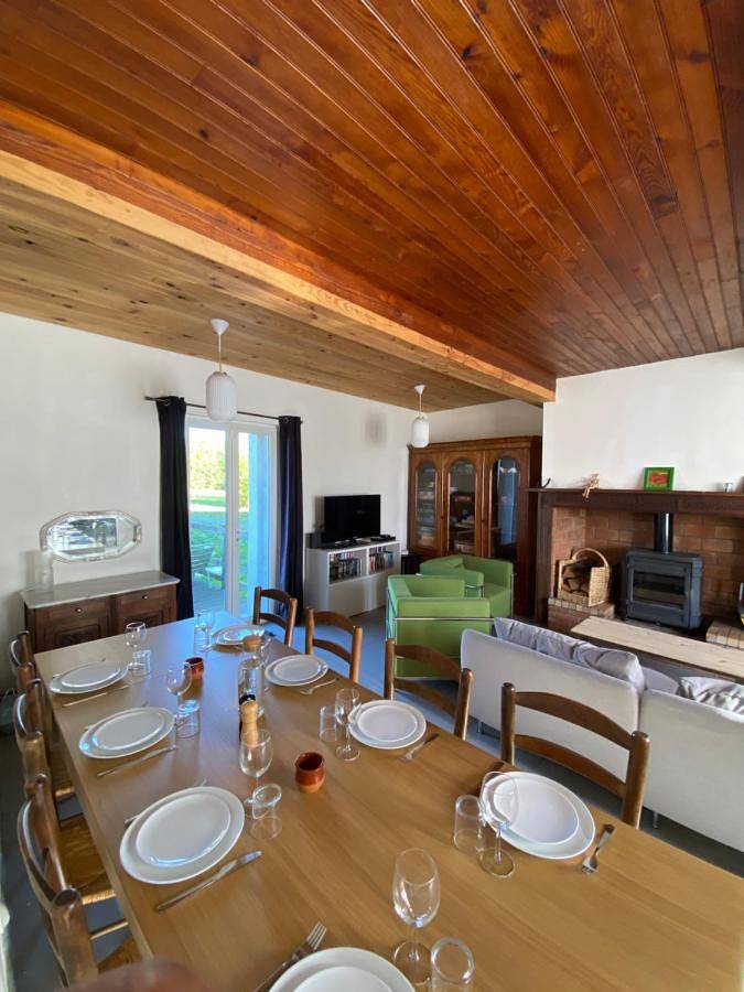 Location de vacances pour 10 personnes, avec piscine et terrasse à Ponlat-Taillebourg - 4