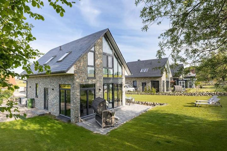 Ferienhaus für 6 Personen, mit Terrasse und Garten sowie Sauna