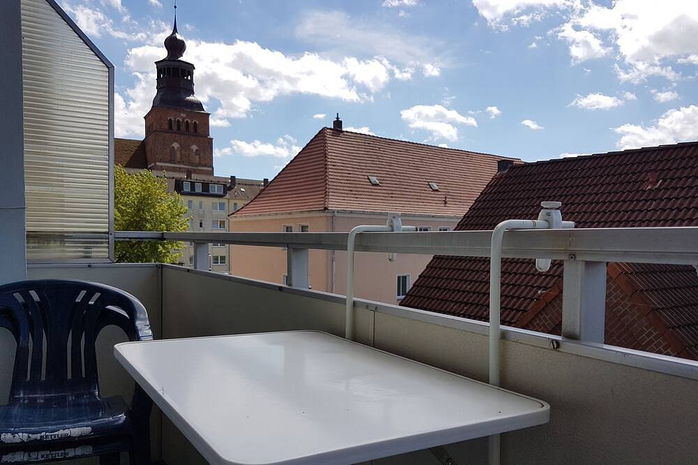 Ganze Wohnung, Komfortable, gemütliche Ferienwohnung zwischen dem Malchiner und Kummerower See in Malchin, Kummerower See