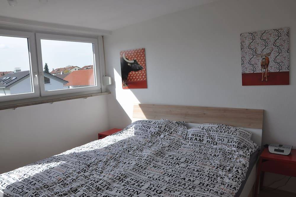 Ganze Wohnung, Ankommen, einziehen, erholen: Genießen Sie herrlich unbeschwerte Ferientage! in Friedrichshafen, Region Bodensee-Oberschwaben