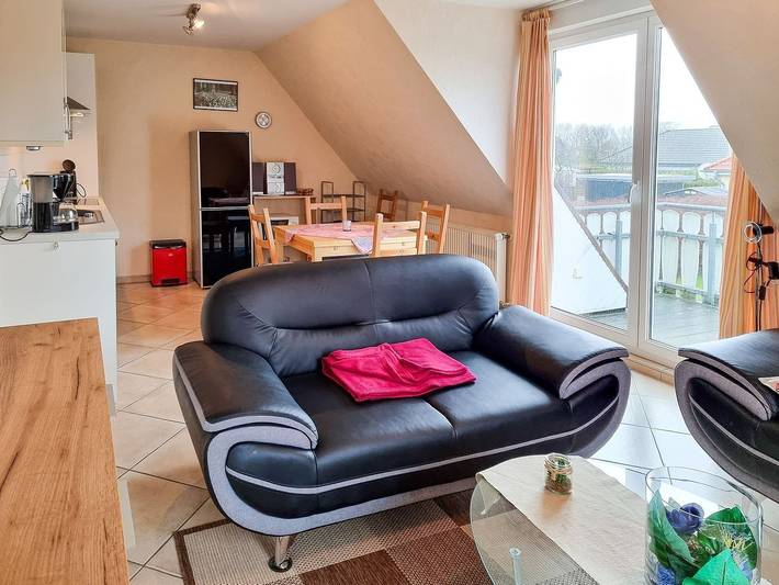 Ferienwohnung für 5 Personen, mit Balkon in Wiek - 2