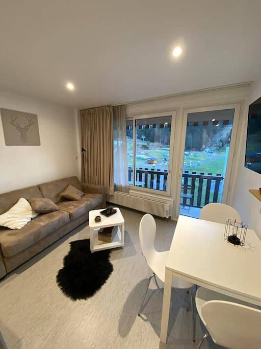 Gîte pour 4 personnes, avec balcon et vue dans Station du Lioran - 3