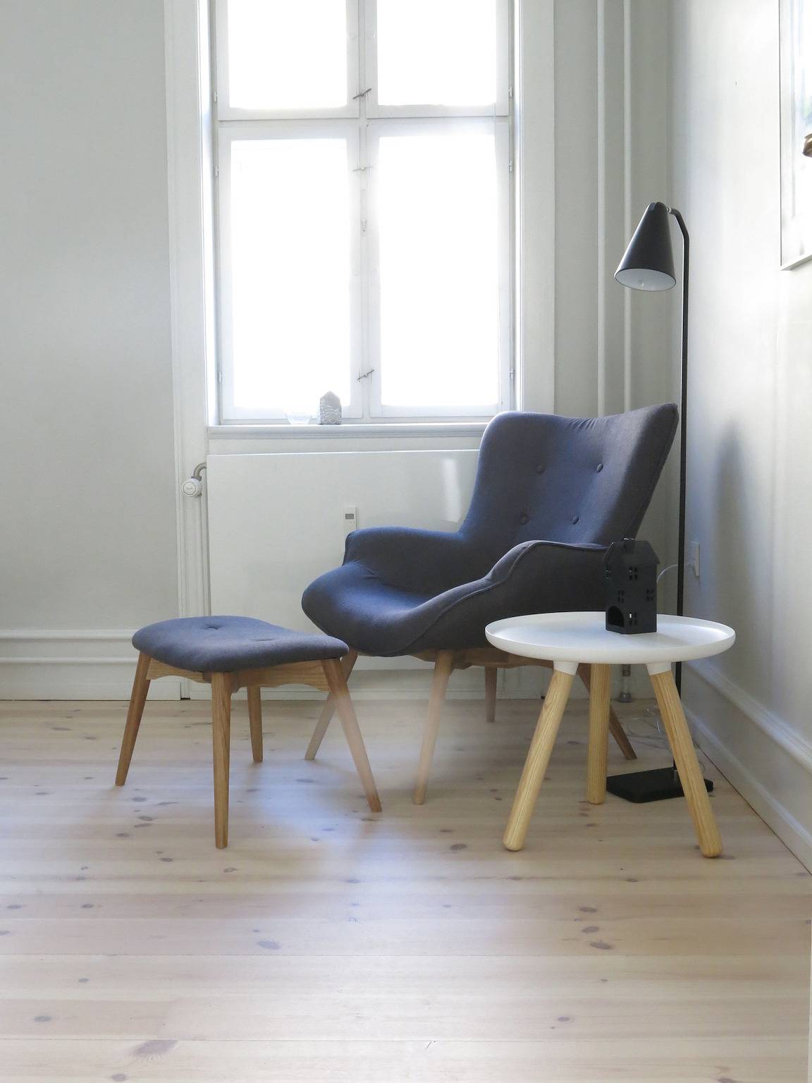 Entire apartment, Center - Studio - Close To The King - Nyboder - Space For 2 - Ground Th in Copenhagen City, Copenhagen